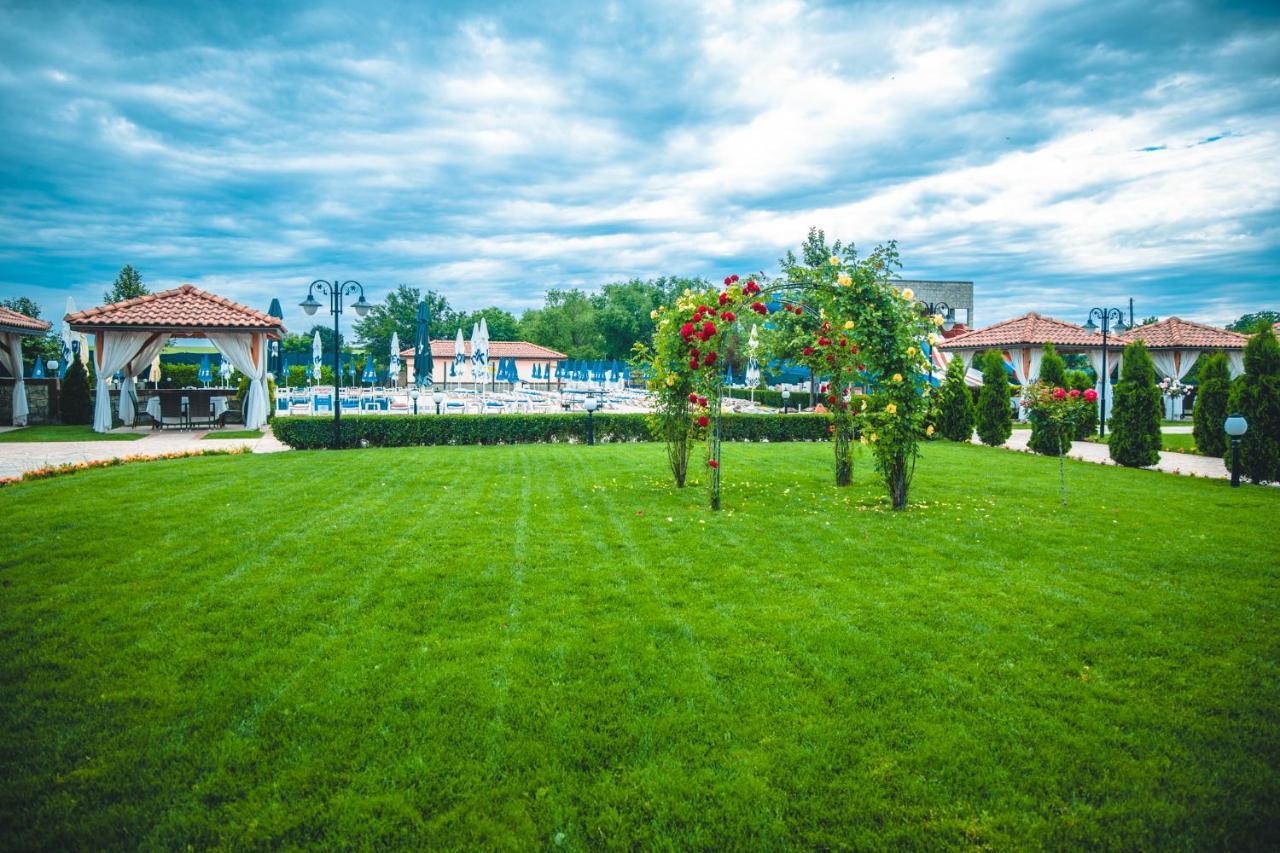 Spa Kompleks Raiski Kat ดิมิโตรฟกราด ภายนอก รูปภาพ