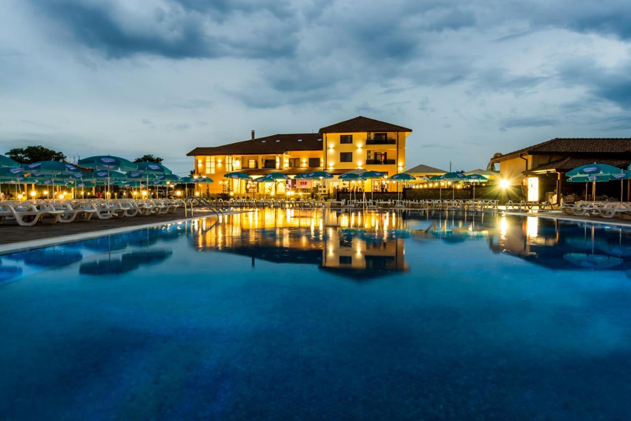 Spa Kompleks Raiski Kat ดิมิโตรฟกราด ภายนอก รูปภาพ