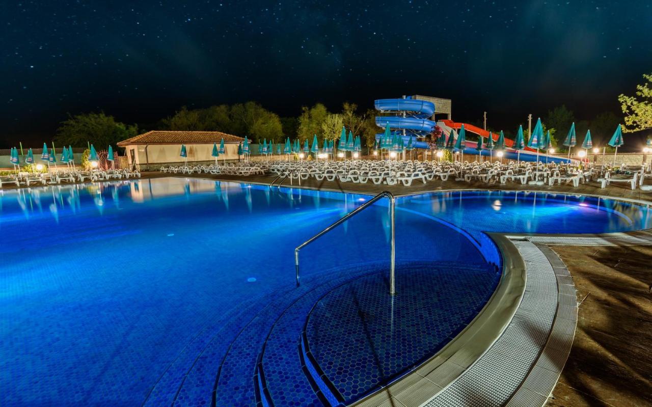 Spa Kompleks Raiski Kat ดิมิโตรฟกราด ภายนอก รูปภาพ
